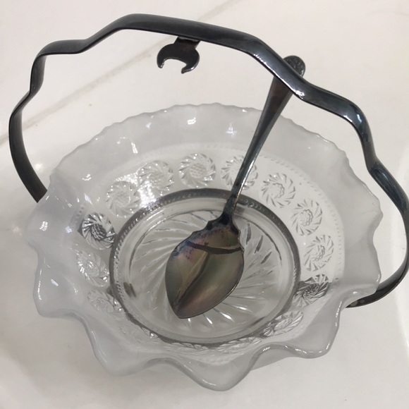 Vintage frosted & clear condiment dish for jellies, nuts, serving dish w/spoon. - Picture 3 of 3